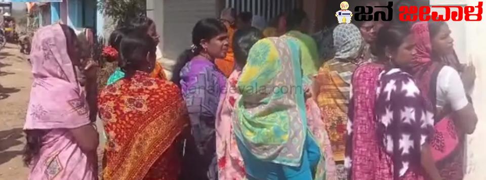 ಇಬ್ಬರು ಮಕ್ಕಳ ಕೊಂದು ತಾಯಿಯೂ ಆತ್ಮಹತ್ಯೆ