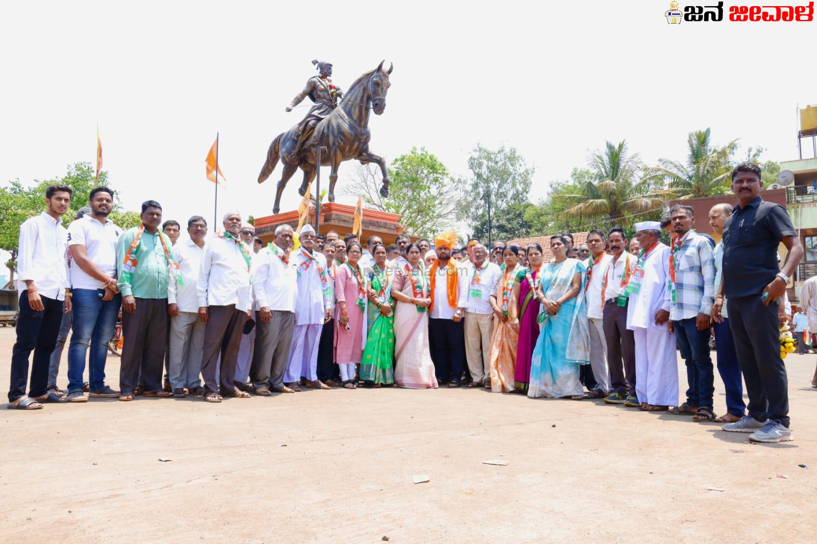 ಉಚಗಾವಿಯಲ್ಲಿ‌ ಕಾಂಗ್ರೆಸ್ ಗೆ ಭಾರೀ ಬೆಂಬಲ: ಕಾಂಗ್ರೆಸ್ ಅಭ್ಯರ್ಥಿ ಮೃಣಾಲ್‌ ಪರ‌ ಬಿರುಸಿನ ಪ್ರಚಾರ
