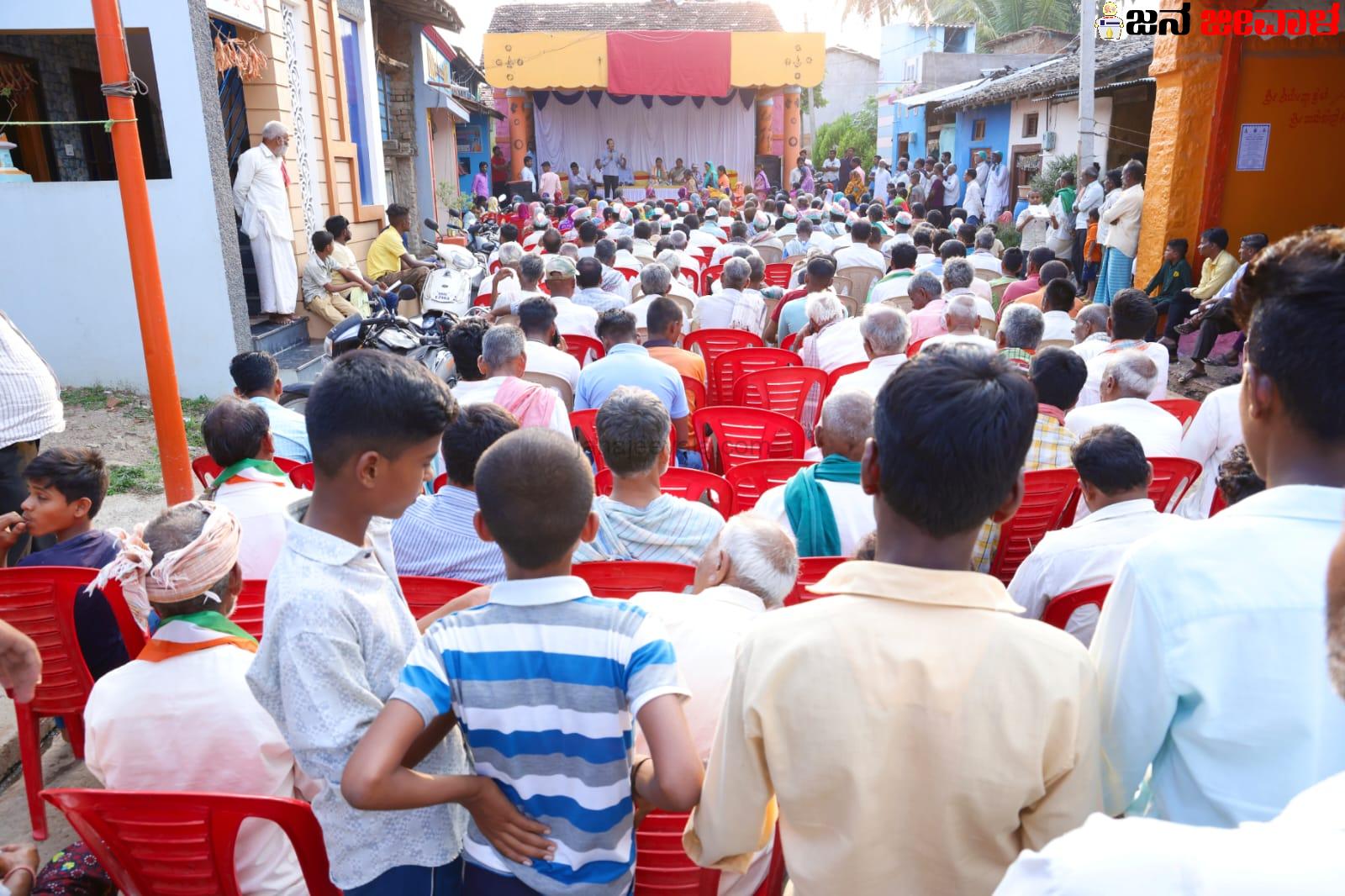 ಬಿಜೆಪಿಯವರು‌ ಹೇಳೋದ್ ಒಂದು, ಮಾಡೋದ್ ಒಂದು: ಸಚಿವೆ ಲಕ್ಷ್ಮೀ ಹೆಬ್ಬಾಳ್ಕರ್ ಟೀಕೆ-ಬೈಲಹೊಂಗಲ ಕ್ಷೇತ್ರದಲ್ಲಿ ಸಚಿವರಿಂದ ಪ್ರಚಾರ