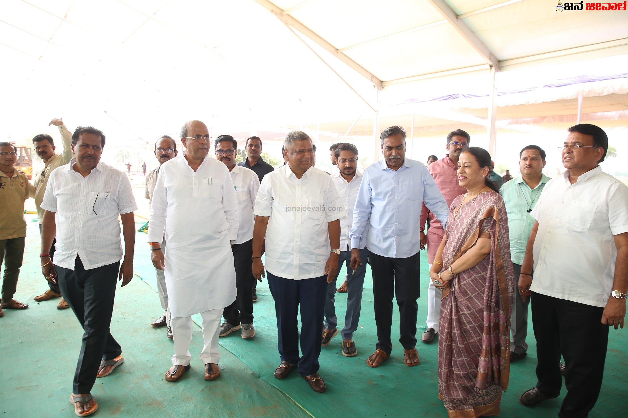 ಪ್ರಧಾನಿ ಮೋದಿ ಭೇಟಿ ಹಿನ್ನೆಲೆ ಸ್ಥಳ ಪರಿಶೀಲನೆ-ಮೋದಿ ಕಾರ್ಯಕ್ರಮದಿಂದ ಬೂಸ್ಟರ್ ಡೋಸ್ ಸಿಗಲಿದೆ: ಜಗದೀಶ ಶೆಟ್ಟರ್