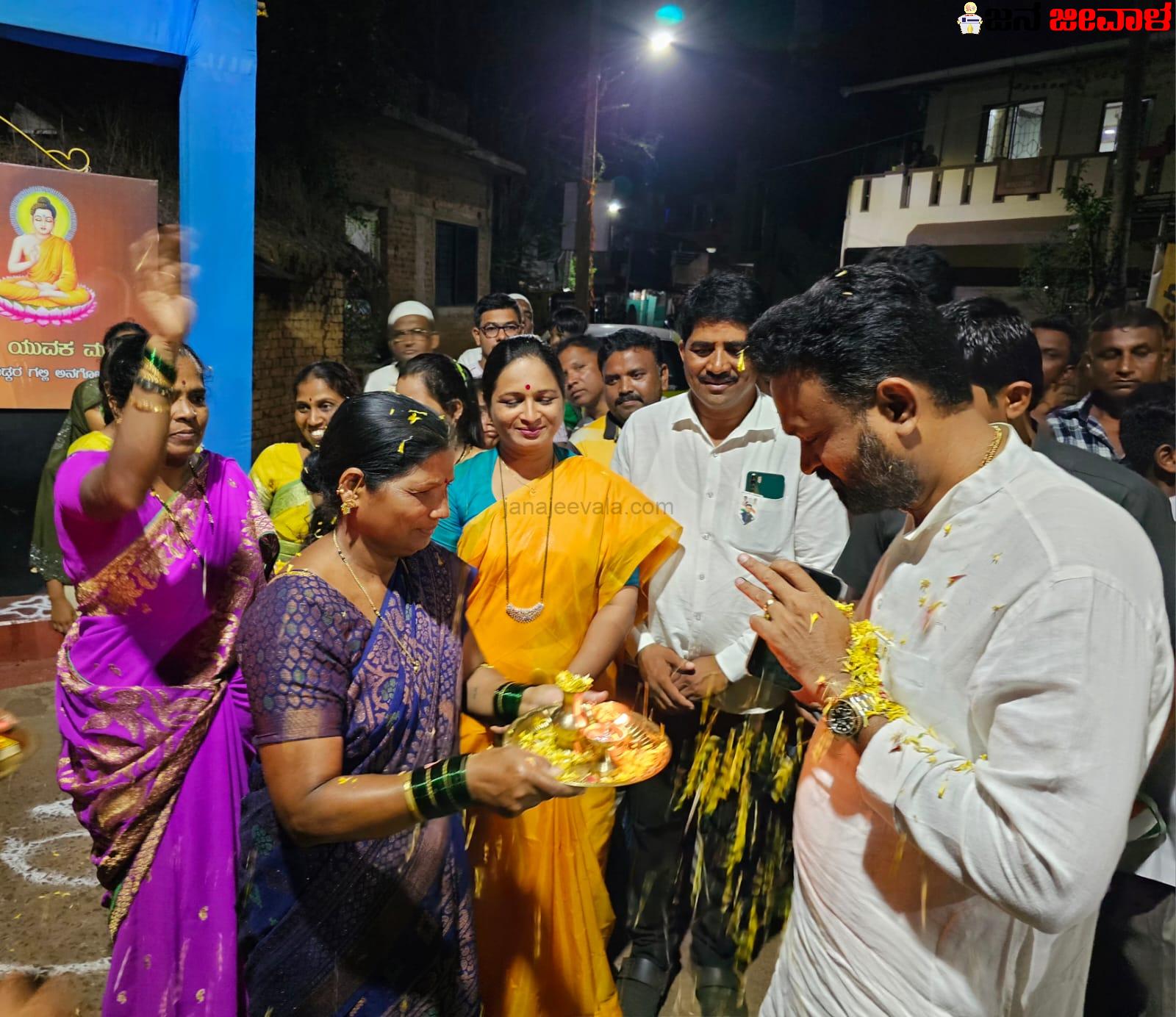 ಶೆಟ್ಟರ್ ಗೆ ಮತ ಹಾಕಿದರೆ ರಾತ್ರಿ ಕಂಡ ಬಾವಿಯಲ್ಲಿ ಹಗಲು ಬಿದ್ದಂತೆ : ಜಿಲ್ಲೆಗೆ ಅನ್ಯಾಯವಾಗುವುದನ್ನು ತಡೆಯುವ ಸಾಮರ್ಥ್ಯ ಮೃಣಾಲ್ ಗೆ ಇದೆ - ಚನ್ನರಾಜ ಹಟ್ಟಿಹೊಳಿ