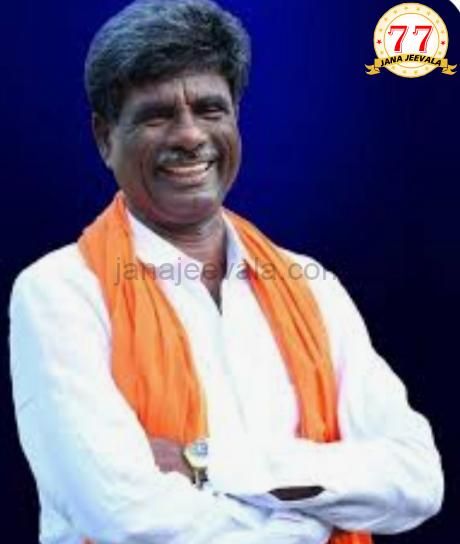 ಗ್ಯಾರಂಟಿಗೆ ಇಲ್ಲಿಲ್ಲ ವ್ಯಾರೆಂಟಿ: ಕರುನಾಡ ಸಮಸ್ಯೆ ಬಗೆಹರಿಸಲು ಮೊದಲು ಹಿಂದಿ, ಇಂಗ್ಲಿಷ್ ಕಲಿಯುವೆ ಎಂದ ನೂತನ ಸಂಸದ !