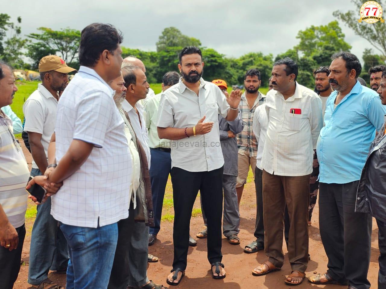 ಬೆಳಗಾವಿ ಬಳಿ ಹೈಟೆಕ್ ಸ್ಟೇಡಿಯಂ ನಿರ್ಮಾಣ: ಸ್ಥಳ ಪರಿಶೀಲಿಸಿದ ಚನ್ನರಾಜ ಹಟ್ಟಿಹೊಳಿ