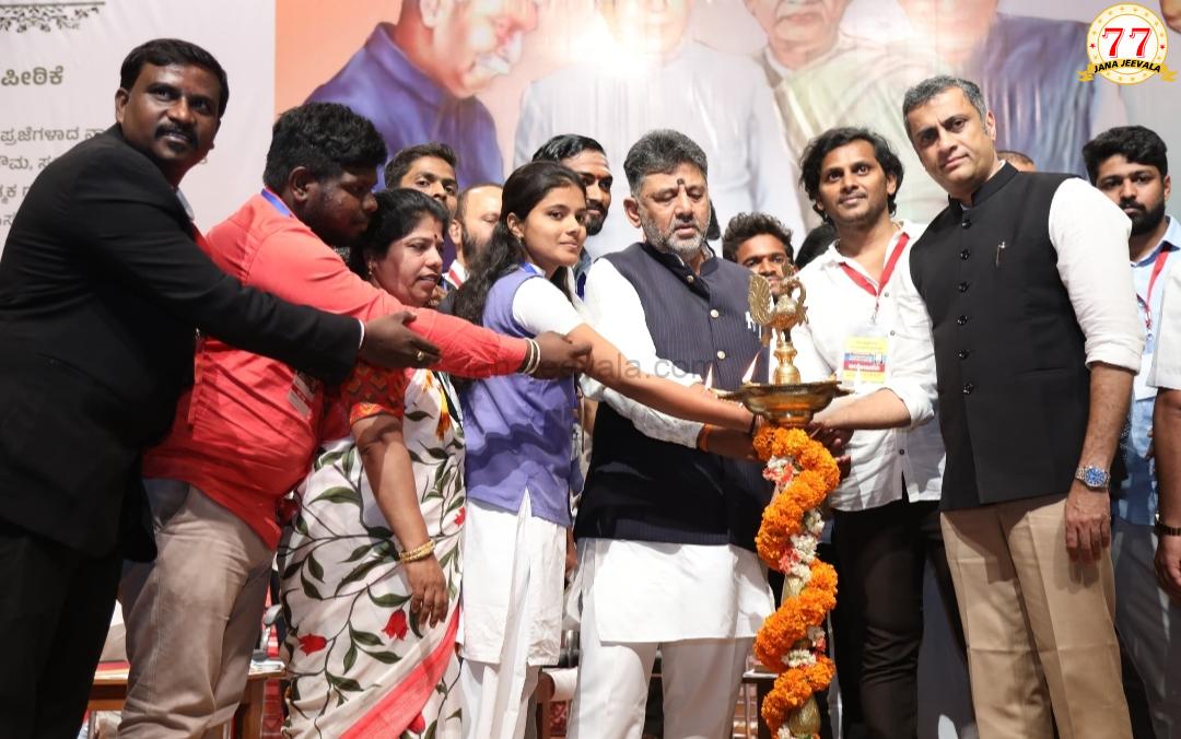 ಮಗನಿಗೆ ಕಾನೂನು ಓದಿಸುತ್ತಿರುವ ವಿಷಯ ಕೊನೆಗೂ ಬಹಿರಂಗಪಡಿಸಿದ ಡಿಸಿಎಂ
