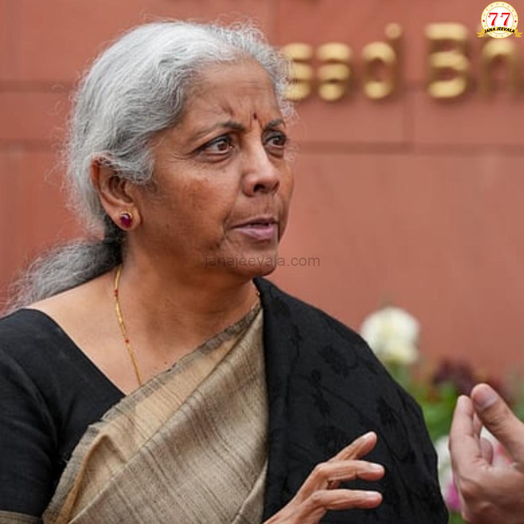ಹಳೆ ತೆರಿಗೆ ಪದ್ಧತಿ ರದ್ದತಿ ಇಲ್ಲ: ಸಚಿವೆ ನಿರ್ಮಲಾ ಸೀತಾರಾಮನ್ ಸ್ಪಷ್ಟನೆ
