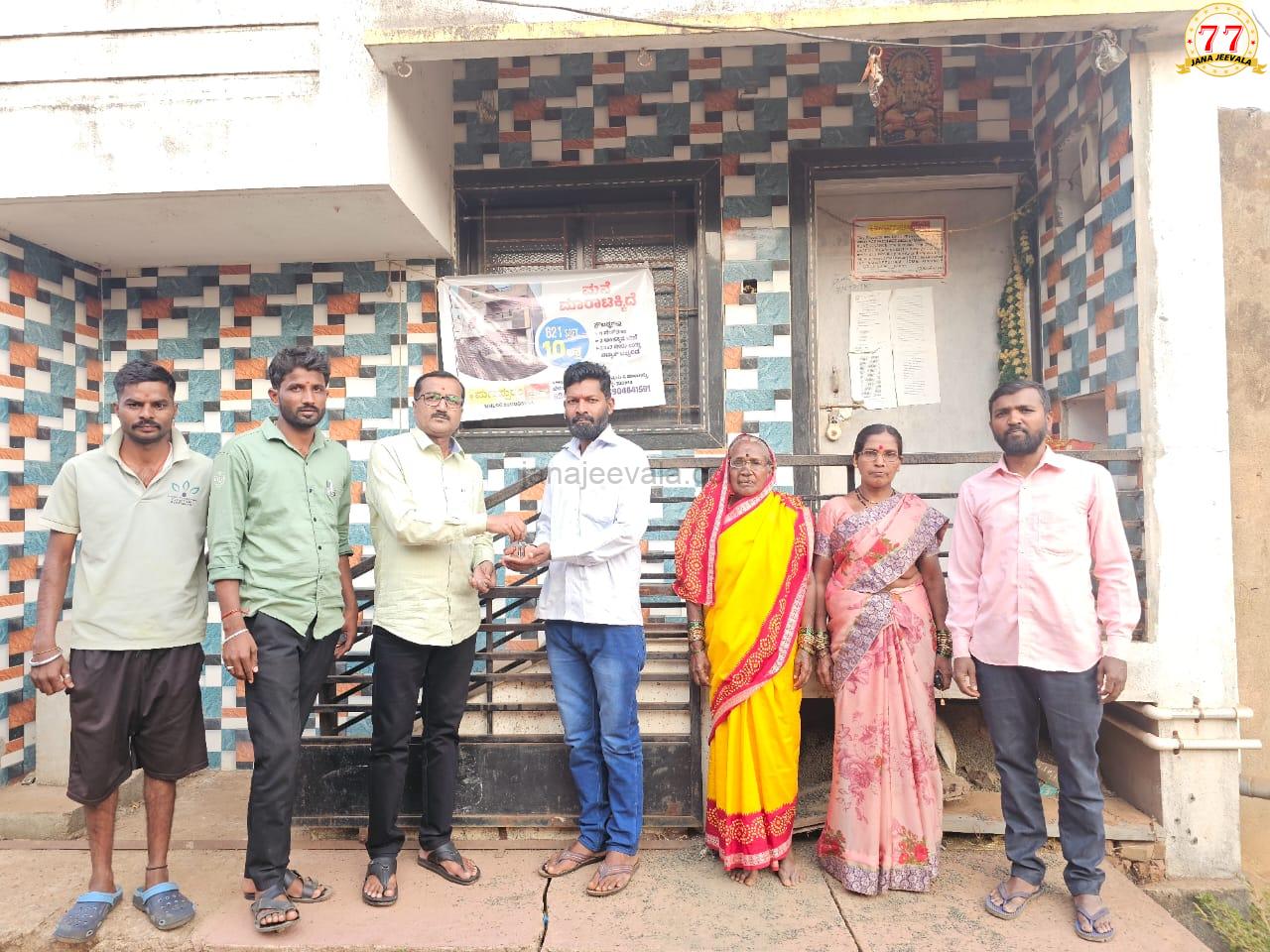 8 ತಿಂಗಳ ಹಿಂದೆ ಸೀಜ್ ಮಾಡಿ ಹರಾಜಿಗಿಟ್ಟಿದ್ದ ಮನೆ ಬಿಡಿಸಿಕೊಟ್ಟ ಸಚಿವೆ ಲಕ್ಷ್ಮೀ ಹೆಬ್ಬಾಳಕರ್