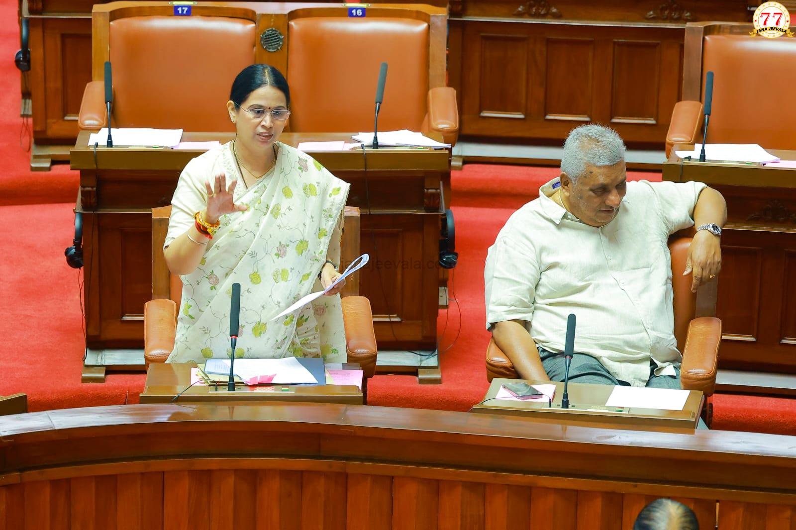 ಅಂಗನವಾಡಿ ಕಾರ್ಯಕರ್ತೆಯರ ಗೌರವಧನ ಹೆಚ್ಚಳ-ಕೊಟ್ಟ ಮಾತು ಉಳಿಸಿಕೊಂಡ ಸಿದ್ದರಾಮಯ್ಯ ಸರ್ಕಾರ- ಸಚಿವೆ ಲಕ್ಷ್ಮೀ ಹೆಬ್ಬಾಳಕರ್