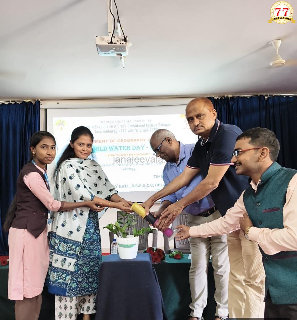 ಜೀವಾಮೃತವಾದ ನೀರು ಇಂದು ಬರಿದಾಗುತ್ತಿದೆ: ವಿಜ್ಞಾನಿ ಡಾ. ಬಿ. ವೆಂಕಟೇಶ್