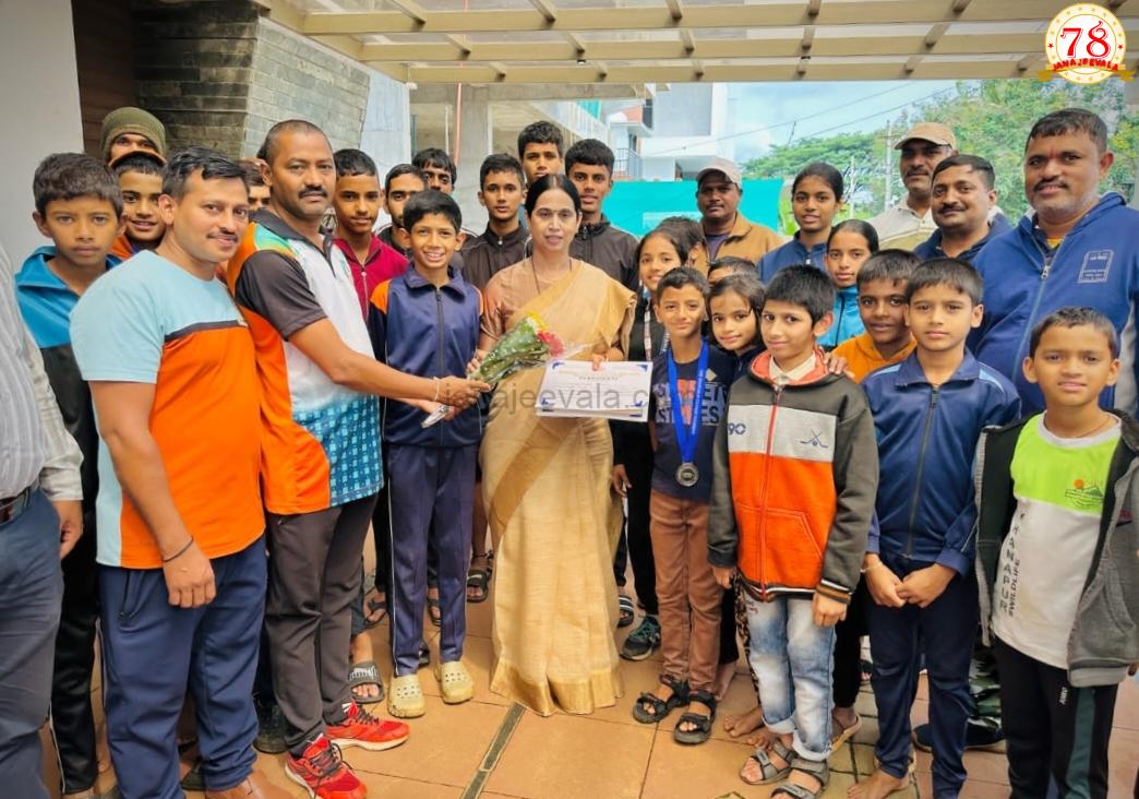 ಸಚಿವೆ ಲಕ್ಷ್ಮೀ ಹೆಬ್ಬಾಳಕರ್ ಗೆ ಧನ್ಯವಾದ ಸಲ್ಲಿಸಿದ ಅಥ್ಲೀಟ್ ಗಳು