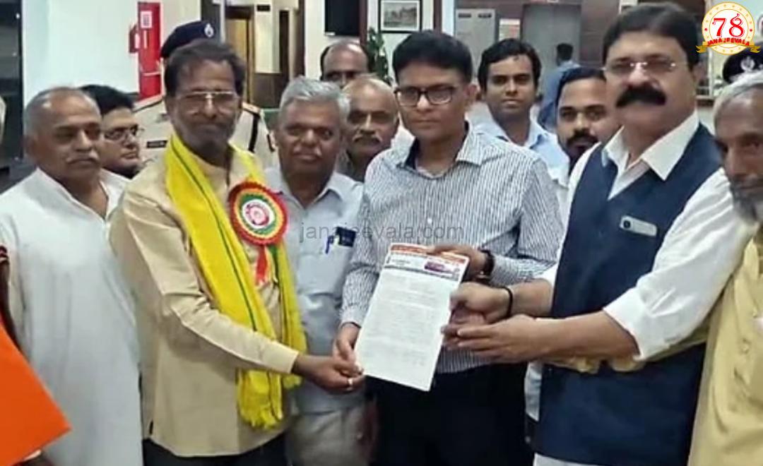 ರಾಮದುರ್ಗ-ಲೋಕಾಪುರ ರೈಲು ಮಾರ್ಗ ನಿರ್ಮಿಸಲು ಮನವಿ