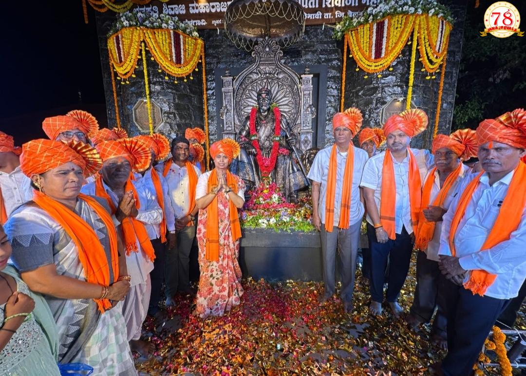 ಸುಳೇಭಾವಿಯಲ್ಲಿ ಛತ್ರಪತಿ ಶಿವಾಜಿ ಮಹಾರಾಜರ ಮೂರ್ತಿ ಅನಾವರಣ- ಮಹಾತ್ಮರ ಪುತ್ಥಳಿ ಸ್ಥಾಪನೆ ಹಿಂದೆ ರಾಜಕೀಯ ಉದ್ದೇಶವಿಲ್ಲ, ಮುಂದಿನ ಪೀಳಿಗೆಗೆ ಸ್ಫೂರ್ತಿ ತುಂಬುವ ಉದ್ದೇಶ : ಚುನಾವಣೆ ಸಂದರ್ಭದಲ್ಲಿ ಬಂದು ಹೋಗುವವರ ಬಗ್ಗೆ ಎಚ್ಚರವಿರಲಿ ; ಹೆಬ್ಬಾಳಕರ್