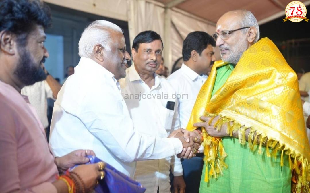 ಎನ್ ಡಿ ಎ ಉಪರಾಷ್ಟ್ರಪತಿ ಅಭ್ಯರ್ಥಿಯನ್ನು ಭೇಟಿಯಾಗಿ ಅಭಿನಂದಿಸಿದ ಈರಣ್ಣ ಕಡಾಡಿ