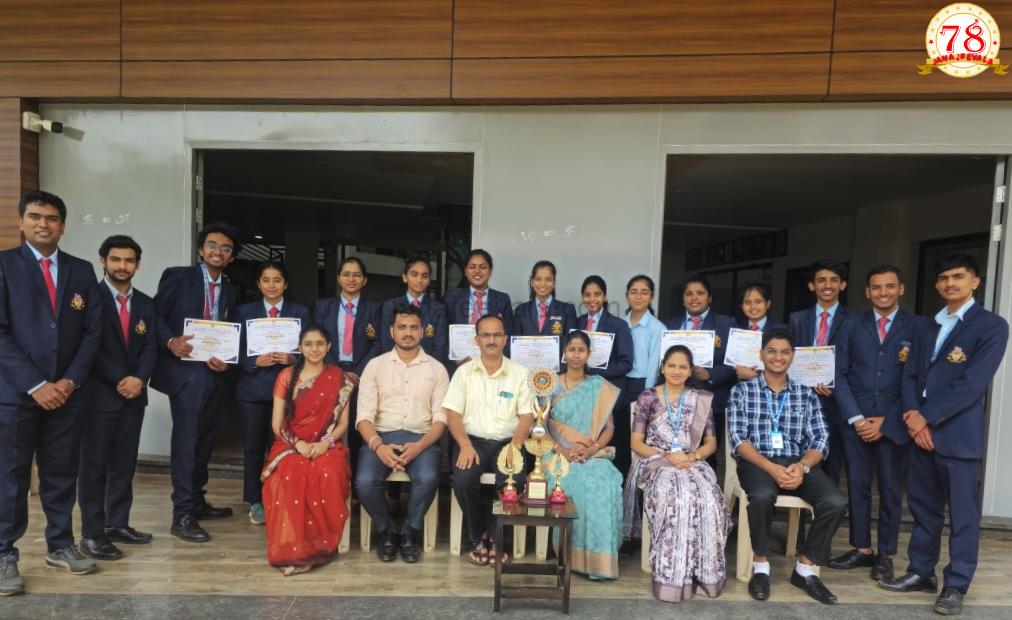 ಸಮಗ್ರ ಪ್ರಶಸ್ತಿ ಪಡೆದ ಕೆಎಲ್ ಇ ವಾಣಿಜ್ಯ ಮಹಾವಿದ್ಯಾಲಯ