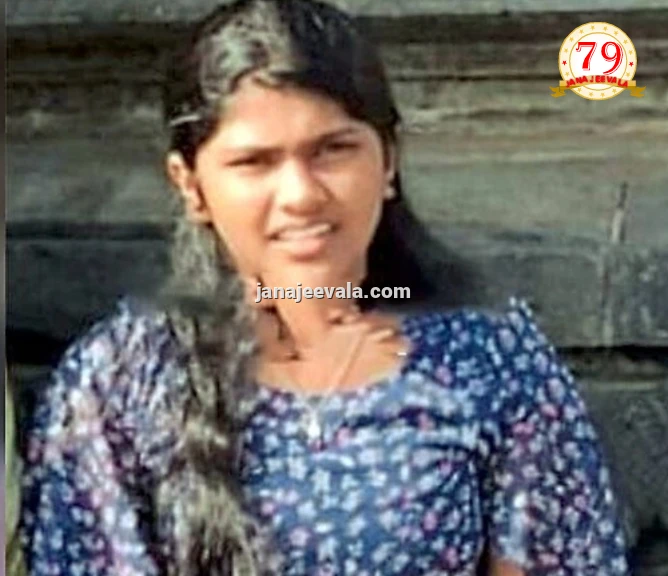 ಬೇಸಿಗೆ ರಜೆಗೆ ಅಜ್ಜಿ ಮನೆಗೆ ಬಂದಾಗ ನಡೆದ ದುರ್ಘಟನೆ : ಏಣಿಗೆ ಕಟ್ಟಿದ್ದ ಸೀರೆ ಕುತ್ತಿಗೆಗೆ ಬಿಗಿದು ಬಾಲಕಿ ಸಾವು