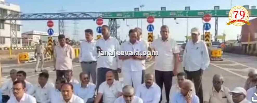 ಕೇಂದ್ರ ಸಚಿವ ಅಮಿತ್ ಶಾ ಅವರ ಭೇಟಿಗೆ ತೆರಳುತ್ತಿದ್ದ ಎಂಇಎಸ್ ಕಾರ್ಯಕರ್ತರನ್ನು ತಡೆದ ಪೊಲೀಸರು 
