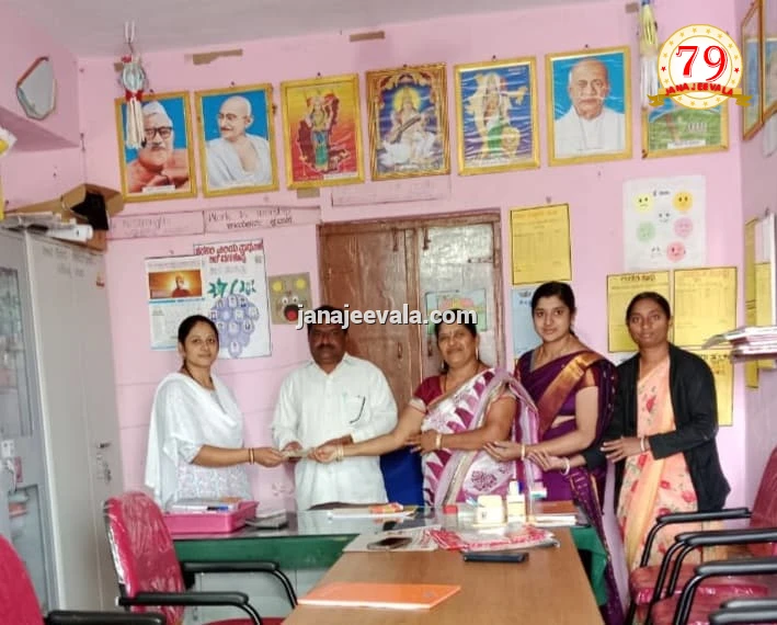 ಸೋರುತ್ತಿದ್ದ ಗಣಿಕೊಪ್ಪ ಶಾಲೆಗೆ ಹಲವರಿಂದ ದೇಣಿಗೆ