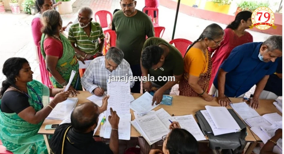 ಮತದಾರರ ಪಟ್ಟಿ ವಿಶೇಷ ಪರಿಷ್ಕರಣೆ : ಕರ್ನಾಟಕದಲ್ಲಿ 84.31 ಲಕ್ಷ ʼಎಎಸ್‍ಡಿಡಿಒʼ ಮತದಾರರು