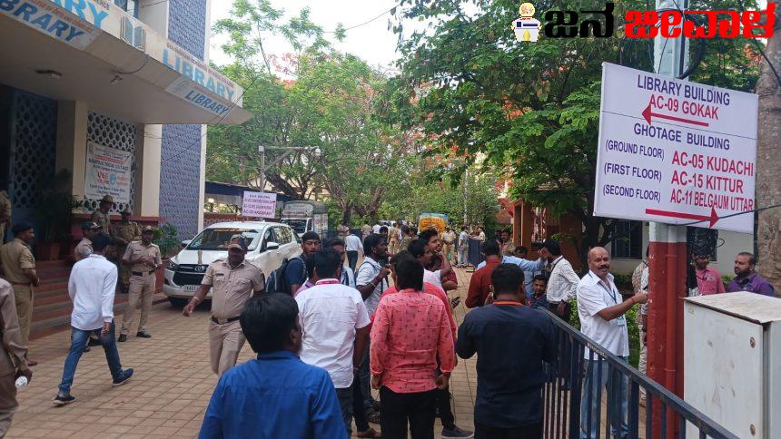 ಸ್ಟ್ರಾಂಗ್ ರೂಮುಗಳು ಓಪನ್ : ಅಂಚೆ ಮತ ಎಣಿಕೆ ಆರಂಭ ಸ್ಟ್ರಾಂಗ್ ರೂಮುಗಳು ಓಪನ್ : ಅಂಚೆ ಮತ ಎಣಿಕೆ ಆರಂಭ