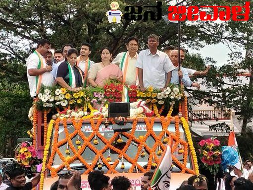 ಸತೀಶ್ ಜಾರಕಿಹೊಳಿ, ಲಕ್ಷ್ಮೀ ಹೆಬ್ಬಾಳಕರ್, ಭರ್ಜರಿ ಮೆರವಣಿಗೆ ಸತೀಶ್ ಜಾರಕಿಹೊಳಿ, ಲಕ್ಷ್ಮೀ ಹೆಬ್ಬಾಳಕರ್, ಭರ್ಜರಿ ಮೆರವಣಿಗೆ