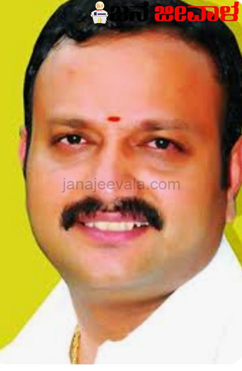 ಲೋಕಸಭಾ ಚುನಾವಣೆಗೆ ಪುತ್ರನ ಸ್ಪರ್ಧೆ ಎಂದ ಮಾಜಿ ಸಚಿವ ಲೋಕಸಭಾ ಚುನಾವಣೆಗೆ ಪುತ್ರನ ಸ್ಪರ್ಧೆ ಎಂದ ಮಾಜಿ ಸಚಿವ