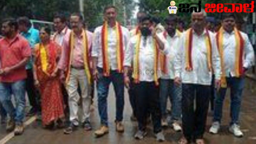 ಬೆಳಗಾವಿಗೆ ವಂದೇ ಮಾತರಂ ರೈಲು ತರಲು ಸಿಡಿದೆದ್ದ ಕರವೇ….!! ಬೆಳಗಾವಿಗೆ ವಂದೇ ಮಾತರಂ ರೈಲು ತರಲು ಸಿಡಿದೆದ್ದ ಕರವೇ….!!