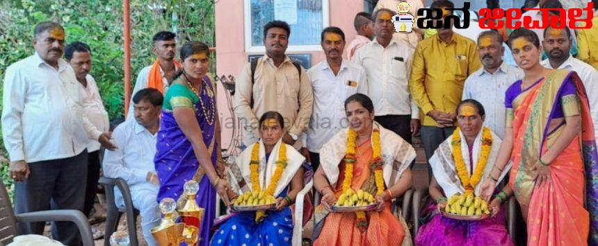 ಹಿರೇ ಬೂದನೂರಲ್ಲಿ ಸಂಭ್ರಮದ ಬಾಳುಮಾಮಾ ಜಾತ್ರೆ ಹಿರೇ ಬೂದನೂರಲ್ಲಿ ಸಂಭ್ರಮದ ಬಾಳುಮಾಮಾ ಜಾತ್ರೆ