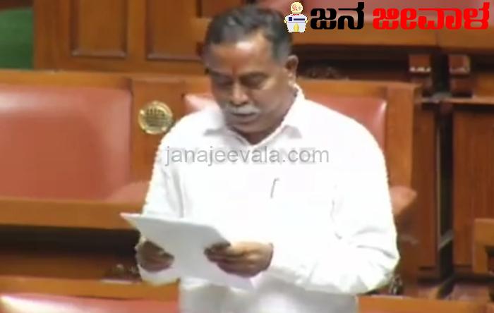 ಖಾನಾಪುರ ತಾಲೂಕಿನ ಸಮಗ್ರ ಅಭಿವೃದ್ದಿಗೆ ಸರಕಾರದ ಮೇಲೆ ಒತ್ತಡ ಹೇರಿದ ಶಾಸಕ ವಿಠ್ಠಲ ಹಲಗೇಕರ ಖಾನಾಪುರ ತಾಲೂಕಿನ ಸಮಗ್ರ ಅಭಿವೃದ್ದಿಗೆ ಸರಕಾರದ ಮೇಲೆ ಒತ್ತಡ ಹೇರಿದ ಶಾಸಕ ವಿಠ್ಠಲ ಹಲಗೇಕರ