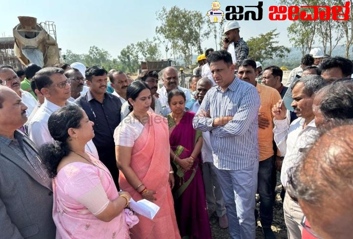 ವಿವಿ ಕಾಮಗಾರಿ ಕರ್ಮಕಾಂಡ ಸಚಿವರೆದುರೇ ಬಯಲು : ಹೊಸದಾಗಿ ಯೋಜನೆ ರೂಪಿಸಿ, ಸಚಿವೆ ಹೆಬ್ಬಾಳಕರ್ ಮಾರ್ಗದರ್ಶನದಲ್ಲೇ ಕಾಮಗಾರಿ ಕೈಗೊಳ್ಳುವಂತೆ ಸಚಿವ ಡಾ.ಸುಧಾಕರ ಆದೇಶ ವಿವಿ ಕಾಮಗಾರಿ ಕರ್ಮಕಾಂಡ ಸಚಿವರೆದುರೇ ಬಯಲು : ಹೊಸದಾಗಿ ಯೋಜನೆ ರೂಪಿಸಿ, ಸಚಿವೆ ಹೆಬ್ಬಾಳಕರ್ ಮಾರ್ಗದರ್ಶನದಲ್ಲೇ ಕಾಮಗಾರಿ ಕೈಗೊಳ್ಳುವಂತೆ ಸಚಿವ ಡಾ.ಸುಧಾಕರ ಆದೇಶ