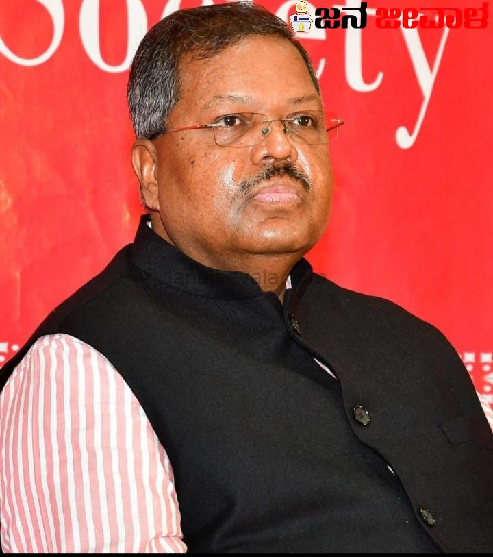 ರಾಜ್ಯ ಮಾನವ ಹಕ್ಕು ಆಯೋಗದ ನೂತನ ಅಧ್ಯಕ್ಷರು, ಸದಸ್ಯರ ನೇಮಕ ರಾಜ್ಯ ಮಾನವ ಹಕ್ಕು ಆಯೋಗದ ನೂತನ ಅಧ್ಯಕ್ಷರು, ಸದಸ್ಯರ ನೇಮಕ