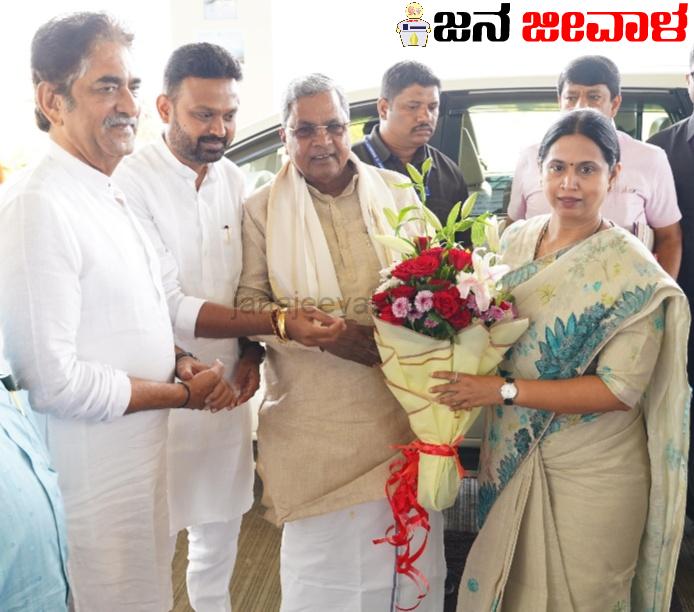 ಬೆಳಗಾವಿಯಲ್ಲಿ ವಿಧಾನಮಂಡಲ ಅಧಿವೇಶನ ಪ್ರಾರಂಭ : ವಿರೋಧಪಕ್ಷದ ಎಲ್ಲ ಪ್ರಶ್ನೆಗೆ ಸರ್ಕಾರ ಉತ್ತರಿಸಲಿದೆ : ಸಿದ್ದರಾಮಯ್ಯ ಬೆಳಗಾವಿಯಲ್ಲಿ ವಿಧಾನಮಂಡಲ ಅಧಿವೇಶನ ಪ್ರಾರಂಭ : ವಿರೋಧಪಕ್ಷದ ಎಲ್ಲ ಪ್ರಶ್ನೆಗೆ ಸರ್ಕಾರ ಉತ್ತರಿಸಲಿದೆ : ಸಿದ್ದರಾಮಯ್ಯ