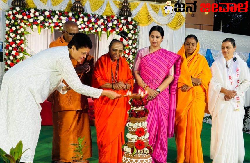 ಮಹಿಳೆ ಸಂಸ್ಕೃತಿಯ ಬ್ರಾಂಡ್ ಅಂಬಾಸಿಡರ್ -ಸಚಿವೆ ಲಕ್ಷ್ಮೀ ಹೆಬ್ಬಾಳಕರ್ ಮಹಿಳೆ ಸಂಸ್ಕೃತಿಯ ಬ್ರಾಂಡ್ ಅಂಬಾಸಿಡರ್ -ಸಚಿವೆ ಲಕ್ಷ್ಮೀ ಹೆಬ್ಬಾಳಕರ್