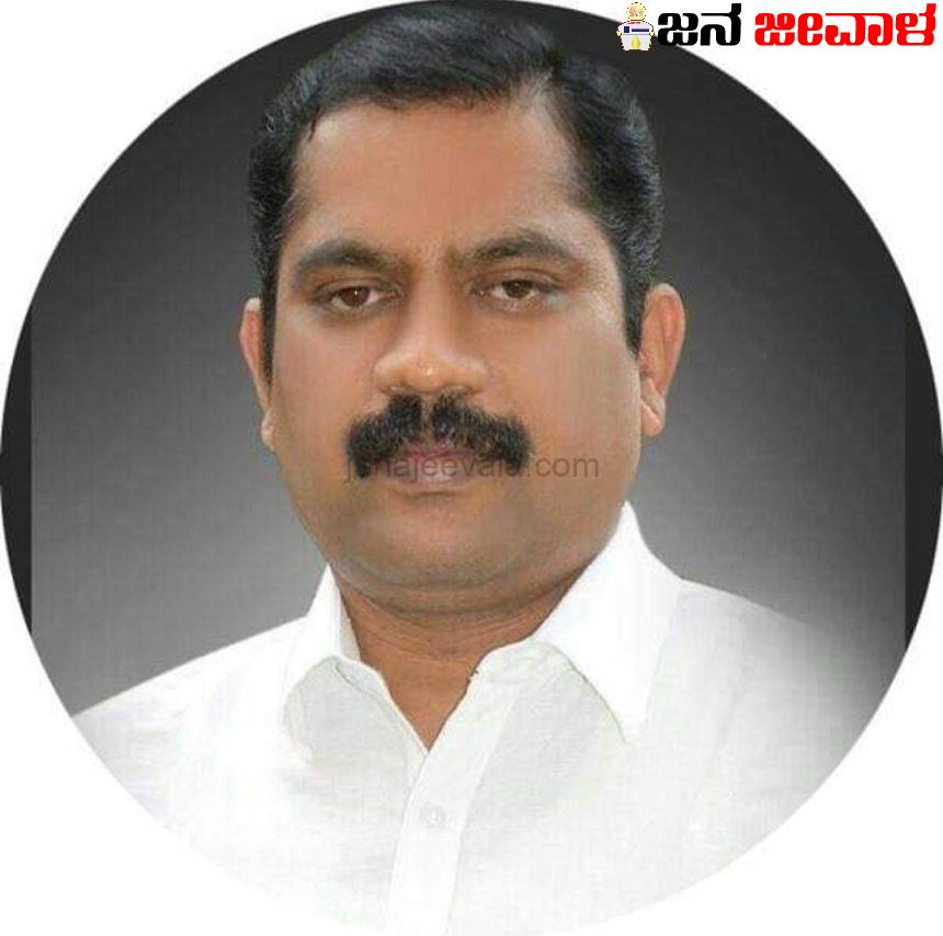 ಆನಂದ ಗಡ್ಡದೇವರಮಠಗೆ ಹಾವೇರಿ ಲೋಕಸಭಾ ಚುನಾವಣೆ ಕೈ ಟಿಕೆಟ್ ? ಆನಂದ ಗಡ್ಡದೇವರಮಠಗೆ ಹಾವೇರಿ ಲೋಕಸಭಾ ಚುನಾವಣೆ ಕೈ ಟಿಕೆಟ್ ?