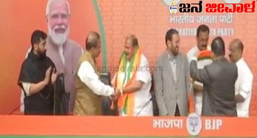 ಬಿಜೆಪಿಯೊಂದಿಗೆ ವಿಲೀನಗೊಂಡ ಕೇರಳ ಜನಪಕ್ಷಂ ಬಿಜೆಪಿಯೊಂದಿಗೆ ವಿಲೀನಗೊಂಡ ಕೇರಳ ಜನಪಕ್ಷಂ