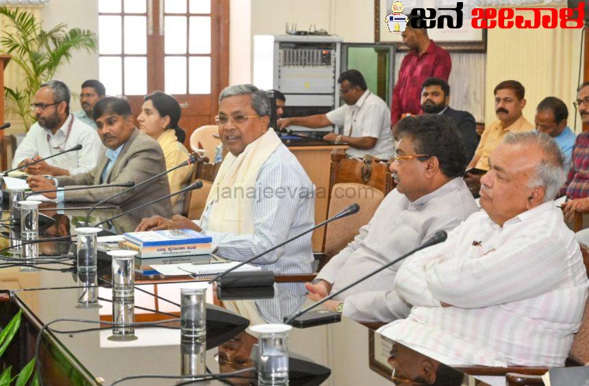 ಅಮಿತ್ ಶಾ ಕರ್ನಾಟಕಕ್ಕೆ ಬರಿಗೈಯಲ್ಲಿ ಬಂದಿದ್ದಾರೆ: ಬಡವರು, ರೈತರ ಬಗ್ಗೆ ಮಾತನಾಡಲು ಅಮಿತ್ ಶಾ ಅವರಿಗೆ ನೈತಿಕತೆ ಇಲ್ಲ: ಸಿದ್ದರಾಮಯ್ಯ ಅಮಿತ್ ಶಾ ಕರ್ನಾಟಕಕ್ಕೆ ಬರಿಗೈಯಲ್ಲಿ ಬಂದಿದ್ದಾರೆ: ಬಡವರು, ರೈತರ ಬಗ್ಗೆ ಮಾತನಾಡಲು ಅಮಿತ್ ಶಾ ಅವರಿಗೆ ನೈತಿಕತೆ ಇಲ್ಲ: ಸಿದ್ದರಾಮಯ್ಯ