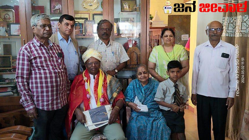 ಗವಿಮಠ ಅವರಿಗೆ ಸನ್ಮಾನ ಗವಿಮಠ ಅವರಿಗೆ ಸನ್ಮಾನ