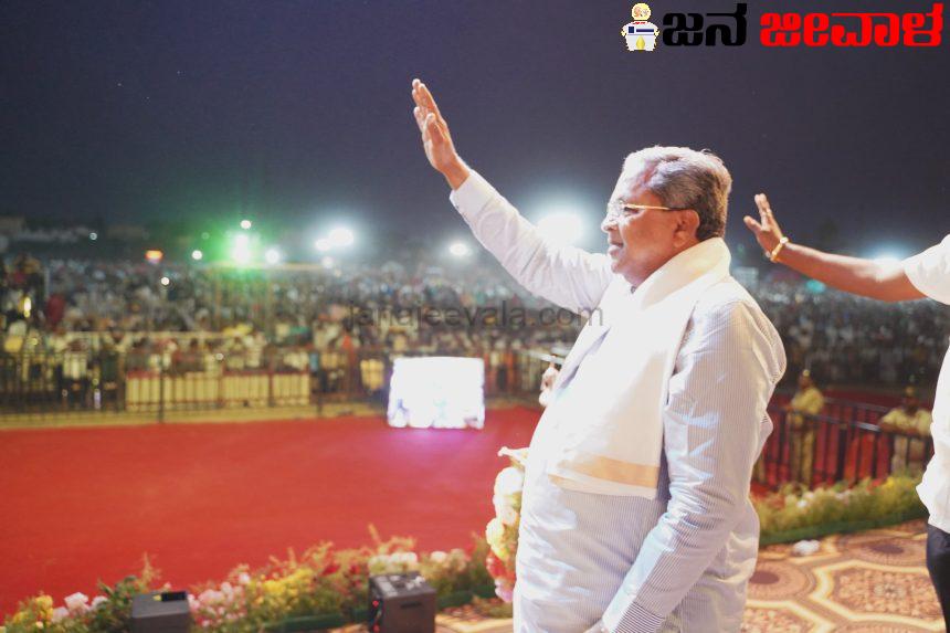ನಾವು ಸೀತಾರಾಮನ ಸಂಸ್ಕೃತಿಯವರು. ಸೀತೆ, ಲಕ್ಷ್ಮಣನನ್ನು ಬಿಟ್ಟು ರಾಮ ಯಾವತ್ತೂ ಒಂಟಿ ಅಲ್ಲ: ಸಿಎಂ ವಿಶ್ಲೇಷಣೆ ನಾವು ಸೀತಾರಾಮನ ಸಂಸ್ಕೃತಿಯವರು. ಸೀತೆ, ಲಕ್ಷ್ಮಣನನ್ನು ಬಿಟ್ಟು ರಾಮ ಯಾವತ್ತೂ ಒಂಟಿ ಅಲ್ಲ: ಸಿಎಂ ವಿಶ್ಲೇಷಣೆ