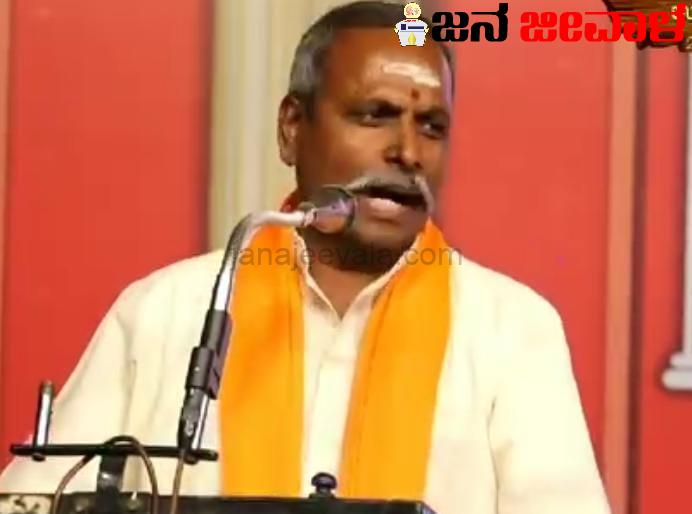 ಬೆಳಗಾವಿಯ ಸುಪ್ರಸಿದ್ಧ ಉದ್ಯಮಿ ಸಹೋದರನಿಗೆ ಒಲಿಯುವುದೇ ಟಿಕೆಟ್ ? ಉತ್ತರಕನ್ನಡ ಲೋಕಸಭಾ ಕ್ಷೇತ್ರಕ್ಕೆ ಬಿಜೆಪಿ ಅಚ್ಚರಿಯ ಅಭ್ಯರ್ಥಿ ? ಬೆಳಗಾವಿಯ ಸುಪ್ರಸಿದ್ಧ ಉದ್ಯಮಿ ಸಹೋದರನಿಗೆ ಒಲಿಯುವುದೇ ಟಿಕೆಟ್ ? ಉತ್ತರಕನ್ನಡ ಲೋಕಸಭಾ ಕ್ಷೇತ್ರಕ್ಕೆ ಬಿಜೆಪಿ ಅಚ್ಚರಿಯ ಅಭ್ಯರ್ಥಿ ?