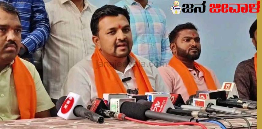 ನಾನು ಬೆಳಗಾವಿ ಮನೆ ಮಗ: ಸ್ಥಾನಿಕರಿಗೆ ಸಿಗದ ಬಿಜೆಪಿ ಟಿಕೆಟ್- ರವಿವಾರ ಸಭೆ ಕರೆದ ಮಹಾಂತೇಶ ವಕ್ಕುಂದ ನಾನು ಬೆಳಗಾವಿ ಮನೆ ಮಗ: ಸ್ಥಾನಿಕರಿಗೆ ಸಿಗದ ಬಿಜೆಪಿ ಟಿಕೆಟ್- ರವಿವಾರ ಸಭೆ ಕರೆದ ಮಹಾಂತೇಶ ವಕ್ಕುಂದ