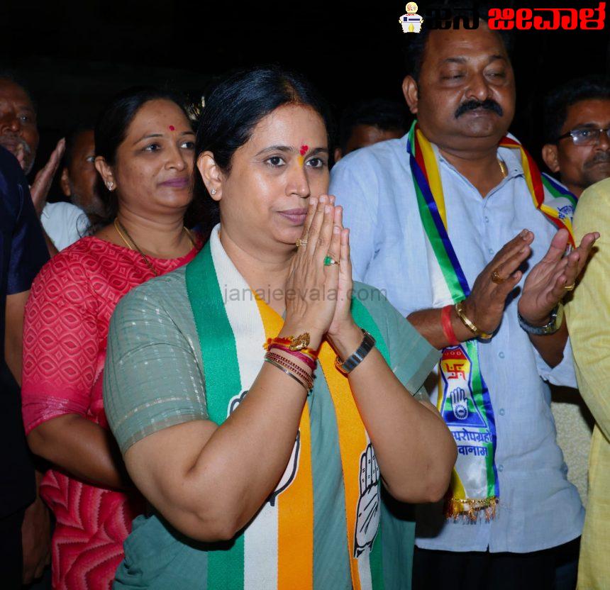 ಕಾಂಗ್ರೆಸ್ ಗೆದ್ದರೆ ಬೆಳಗಾವಿ ತ್ವರಿತಗತಿಯಲ್ಲಿ ಅಭಿವೃದ್ಧಿ: ಸಚಿವೆ ಲಕ್ಷ್ಮೀ ಹೆಬ್ಬಾಳ್ಕರ್ ಭರವಸೆ ಕಾಂಗ್ರೆಸ್ ಗೆದ್ದರೆ ಬೆಳಗಾವಿ ತ್ವರಿತಗತಿಯಲ್ಲಿ ಅಭಿವೃದ್ಧಿ: ಸಚಿವೆ ಲಕ್ಷ್ಮೀ ಹೆಬ್ಬಾಳ್ಕರ್ ಭರವಸೆ