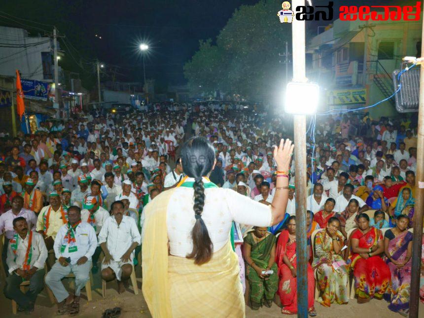 ಬೆಲೆ ಏರಿಕೆ ನೆಪ ಹೇಳಿ ಅಧಿಕಾರಕ್ಕೆ ಬಂದ ಬಿಜೆಪಿ ಕಾಲದಲ್ಲಿ ಬೆಲೆಗಳು ದುಪ್ಪಟ್ಟಾಗಿವೆ – ಲಕ್ಷ್ಮೀ ಹೆಬ್ಬಾಳಕರ್ ಬೆಲೆ ಏರಿಕೆ ನೆಪ ಹೇಳಿ ಅಧಿಕಾರಕ್ಕೆ ಬಂದ ಬಿಜೆಪಿ ಕಾಲದಲ್ಲಿ ಬೆಲೆಗಳು ದುಪ್ಪಟ್ಟಾಗಿವೆ – ಲಕ್ಷ್ಮೀ ಹೆಬ್ಬಾಳಕರ್