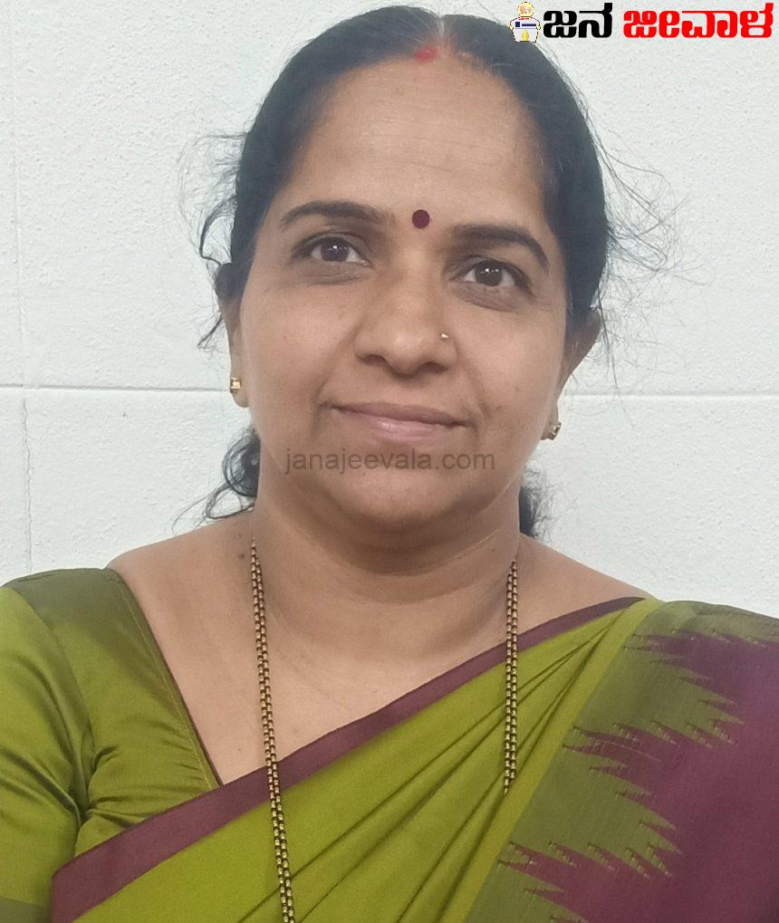 ಧರ್ಮಸ್ಥಳ ಗ್ರಾಮಾಭಿವೃದ್ದಿ ಯೋಜನೆ : ಪ್ರಾದೇಶಿಕ ವಿಭಾಗಕ್ಕೆ ನಿರ್ದೇಶಕರಾಗಿ ಶ್ರೀಮತಿ ದಯಾಶೀಲ ಅಧಿಕಾರ ಸ್ವೀಕಾರ ಧರ್ಮಸ್ಥಳ ಗ್ರಾಮಾಭಿವೃದ್ದಿ ಯೋಜನೆ : ಪ್ರಾದೇಶಿಕ ವಿಭಾಗಕ್ಕೆ ನಿರ್ದೇಶಕರಾಗಿ ಶ್ರೀಮತಿ ದಯಾಶೀಲ ಅಧಿಕಾರ ಸ್ವೀಕಾರ