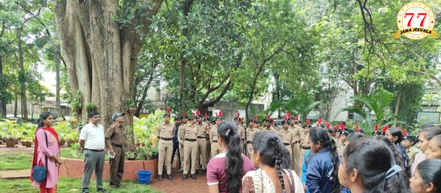 ಲಿಂಗರಾಜ ಕಾಲೇಜಿನಲ್ಲಿ ವಿಶ್ವ ಪರಿಸರ ದಿನಾಚರಣೆ ಮರಗಳ ಪೋಷಣೆ ಎಲ್ಲರ ಜವಾಬ್ದಾರಿ : ಪ್ರಾ. ಗಿರಿಜಾ ಹಿರೇಮಠ ಅಭಿಮತ