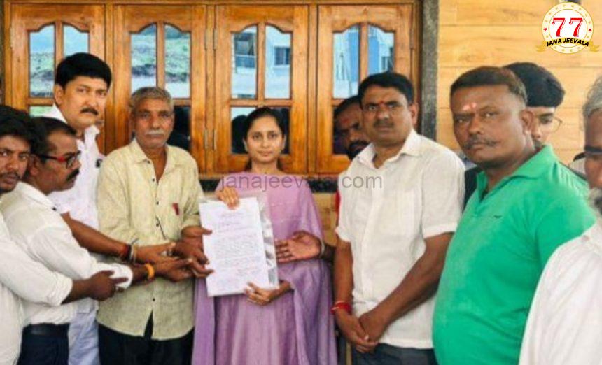 ಬೆಳಗಾವಿ-ಕರಾಡ-ಕೊಲ್ಲಾಪುರ ರೈಲ್ವೆ ಮಾರ್ಗ ನಿರ್ಮಿಸಿ ಬೆಳಗಾವಿ-ಕರಾಡ-ಕೊಲ್ಲಾಪುರ ರೈಲ್ವೆ ಮಾರ್ಗ ನಿರ್ಮಿಸಿ