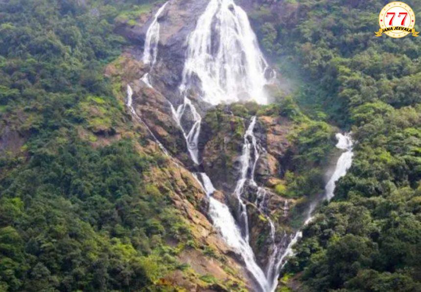 ಜಲಪಾತ ನೋಡಲು ನಿಷೇಧ- ಸಚಿವರ ಆಕ್ರೋಶ