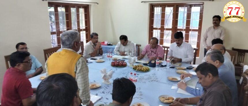 ಗೋವಾ ಸಿಎಂ ಸಾವಂತ ಟ್ವೀಟ್ ಕಿತಾಪತಿ : ಮಹದಾಯಿ ಪ್ರದೇಶದಲ್ಲಿ ‘ಪ್ರವಾಹ’: ರಾಜ್ಯ ಸರಕಾರ ಮೌನ ಗೋವಾ ಸಿಎಂ ಸಾವಂತ ಟ್ವೀಟ್ ಕಿತಾಪತಿ : ಮಹದಾಯಿ ಪ್ರದೇಶದಲ್ಲಿ ‘ಪ್ರವಾಹ’: ರಾಜ್ಯ ಸರಕಾರ ಮೌನ