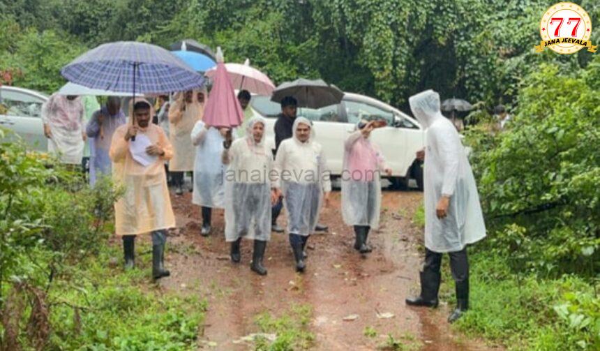 ಜಿಗಣಿ ಕಾಟಕ್ಕೆ ನಲುಗಿದ ಪ್ರವಾಹ ತಂಡದ ಅಧಿಕಾರಿಗಳು