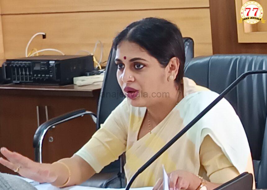 ಮಧ್ಯವರ್ತಿಗಳ ಹಾವಳಿಗೆ ಕಡಿವಾಣ ಹಾಕಿ: ಪಲ್ಲವಿ.ಜಿ ಸೂಚನೆ ಮಧ್ಯವರ್ತಿಗಳ ಹಾವಳಿಗೆ ಕಡಿವಾಣ ಹಾಕಿ: ಪಲ್ಲವಿ.ಜಿ ಸೂಚನೆ