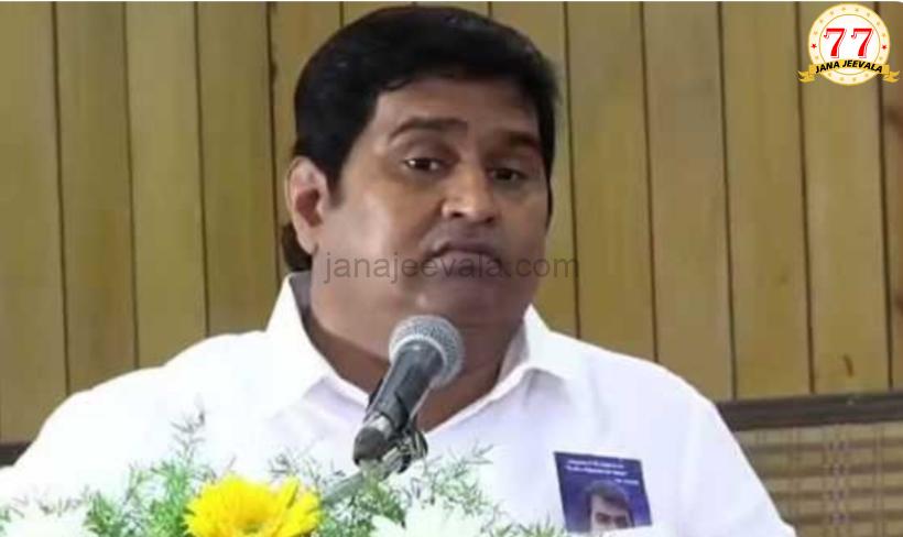 ಬಿಎಸ್ಪಿ ಅಧ್ಯಕ್ಷನ ಕೊಲೆಗೈದವನ ಎನ್ ಕೌಂಟರ್ ಬಿಎಸ್ಪಿ ಅಧ್ಯಕ್ಷನ ಕೊಲೆಗೈದವನ ಎನ್ ಕೌಂಟರ್