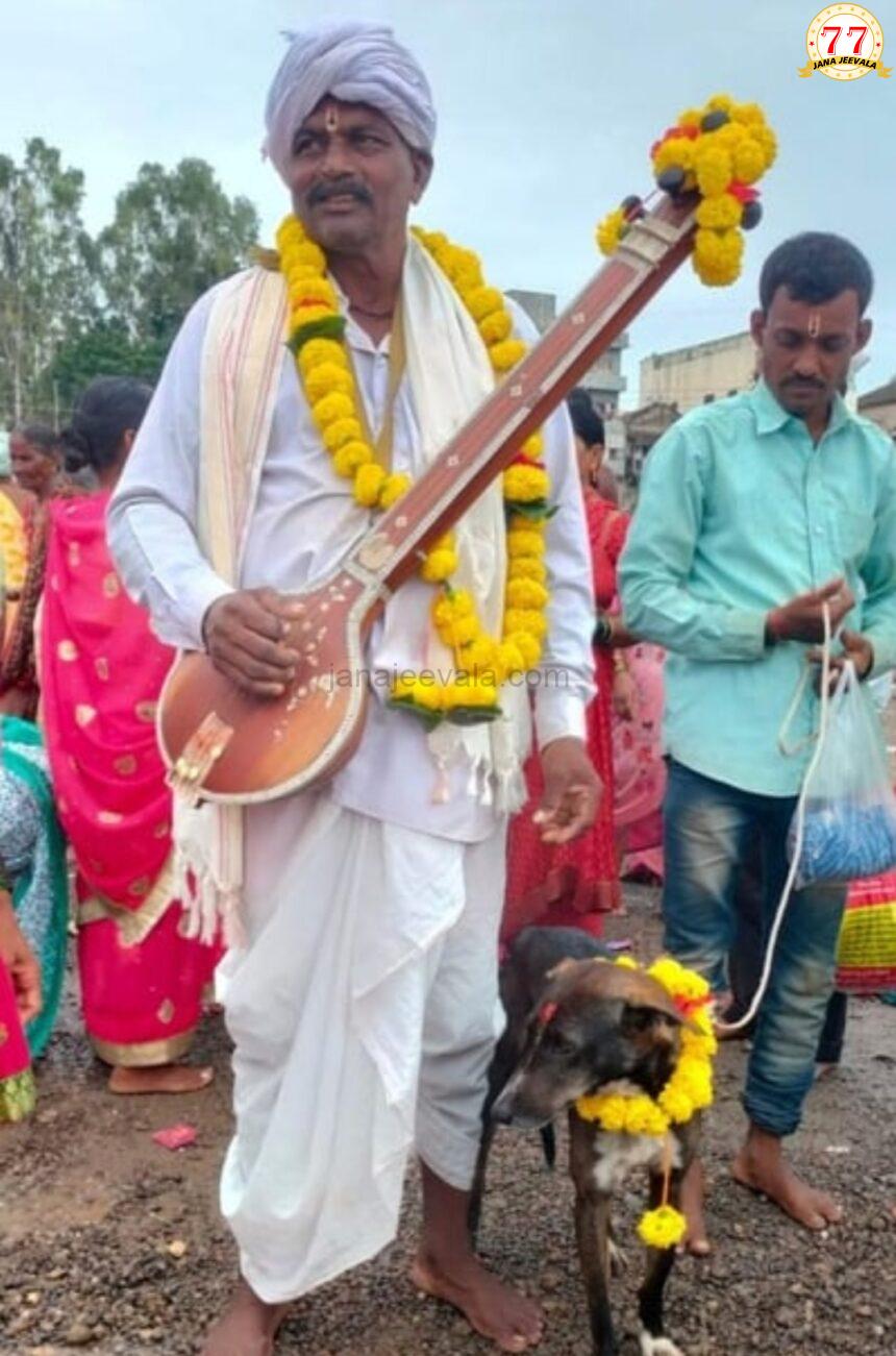ಮಾಲೀಕನ ಹುಡುಕಿಕೊಂಡು 200 ಕಿಲೋ ಮೀಟರ್ ನಡೆದು ಮನೆ ಸೇರಿದ ನಾಯಿ ಮಾಲೀಕನ ಹುಡುಕಿಕೊಂಡು 200 ಕಿಲೋ ಮೀಟರ್ ನಡೆದು ಮನೆ ಸೇರಿದ ನಾಯಿ