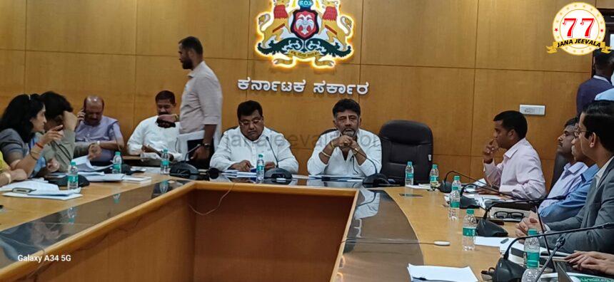ನನ್ನ ಅಜ್ಜಯ್ಯನ ಸುದ್ದಿಗೆ ಬರಬೇಡ, ನಿಮ್ಮ ಪಾದಯಾತ್ರೆಗಳಿಗೆ ಹೆದರುವವನು ನಾನಲ್ಲ ನನ್ನ ಅಜ್ಜಯ್ಯನ ಸುದ್ದಿಗೆ ಬರಬೇಡ, ನಿಮ್ಮ ಪಾದಯಾತ್ರೆಗಳಿಗೆ ಹೆದರುವವನು ನಾನಲ್ಲ